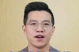 #广东月底也要加入降温群聊  据气象部门预计，今晚（29日）至明天，又将会有新一股的冷空气渗透广东，大部地区气温将下降，部分市县会迎来降雨。 #广东天气  #粤语新闻  #抖音热评视频封面