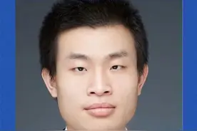 不愧是“韦神”！这涨粉速度，谁能不服？这样的天才，谁不钦佩？#韦东奕 #数学天才 #大有学问