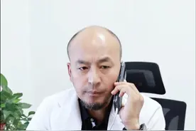 脑干是生命中枢，出血命悬一线！#硬核健康科普行动  #脑血管医生邓剑平视频封面