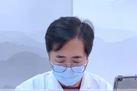 南昌荨麻疹患者，IGE检测总值1000多，是正常人的10倍，导致免疫力低下，皮肤敏感容易起风团，瘙痒，一抓就红#南昌 #荨麻疹 #皮肤瘙痒 #风团 #免疫力