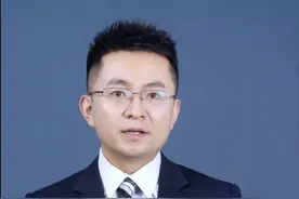 冉莹颖：从“全职妈妈”到“全能妈妈” #冉莹颖：全职妈妈不要放弃自我 从“全职妈妈”到“全能妈妈” #冉莹颖谈三儿子为啥姓冉不姓邹 #冉莹颖邹市明爱情保鲜靠吵架 #头条见一面 #大v说视频封面