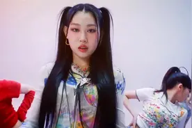 ‌小沈阳女儿NINA韩国solo出道！老爸笑赞：这跳得一点没随我呀