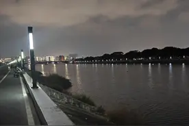 只有厚德之人，才能承载住财富图片