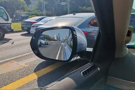 入手问界M7一个月后，老司机的用车感受，这篇文章告诉你图片