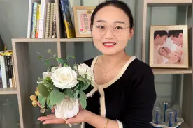 农村老公陪媳妇整理衣柜，瑞吖学会断舍离，定期提升自己的幸福感视频封面