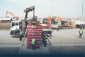 中国签下塞尔维亚新工程：建造欧洲最大过境点，穿越匈牙利边境视频封面