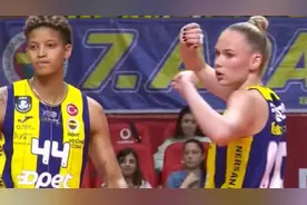 小彩娃加盟上海女排！不是说好去天津找瓦尔加斯吗？视频封面