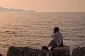 读完《杨绛传》才顿悟，人这一生为什么要读很多书图片