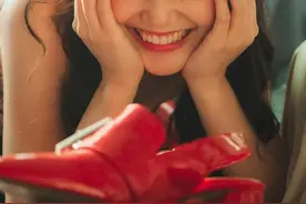 谢天谢地，她们终于复合了图片