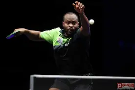 阿鲁纳是如何横扫世乒赛主力周启豪的？大力出奇迹，暴力正手图片