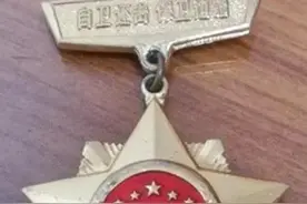 “北极鲶鱼”事件，必须一查到底，还老兵钟局长清白。图片