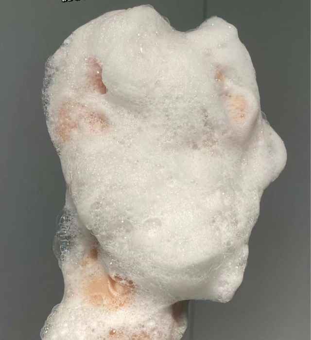 洗面奶不是越“贵”越好，这4款平价洗面奶，温和清洁不伤肤