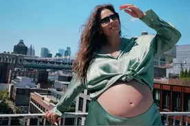 准妈妈的快乐：阿什莉.格雷厄姆的孕期时光图片