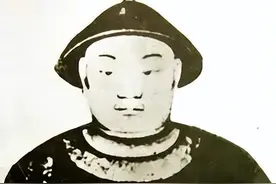 每天了解一位历史名人——​施琅图片