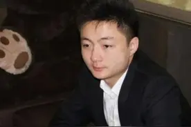 “香港富三代”钟培生，家住20亿豪宅，却直言：希望爱情不含物质图片