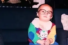 事实证明，26年前被英达无情抛弃的巴图，已经走上了另一条大道图片