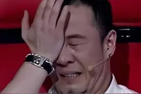 从节目导师沦为街头卖唱，杨坤如今现状，只因得罪刘德华？图片