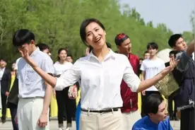 表面是演员，实际是大学老师！这7位明星的学生遍布娱乐圈图片