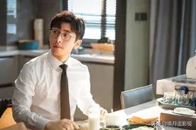 《救了一万次的你》，万万没想到王大锤出任CEO，迎娶白富美了图片