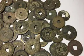 人去世的时候要在嘴里放一枚铜钱，不仅仅是美好寓意还有一层意思图片