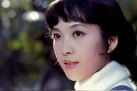 80年代的12位当红女神，纯天然的真实美态，让父辈迷恋不已图片