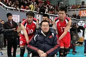 瘫痪16年汤淼近况：妻子早已改嫁，如今试管女儿已6岁图片