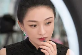 70后国家一级演员，每11年出一部爆款，她把家庭主妇演到了天花板图片