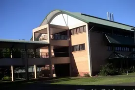 詹姆斯·库克大学——校名取自著名航海探险家詹姆斯·库克图片