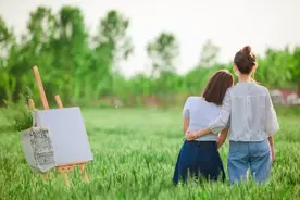 自来熟、过分热情、交浅言深，都是一场社交灾难图片