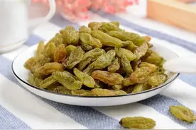 吃葡萄干到底要不要洗一下？争论多年的问题，现在终于有答案了！图片