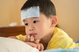 风寒感冒与风热感冒有何区别？看懂1个关键点，治疗更有针对性图片