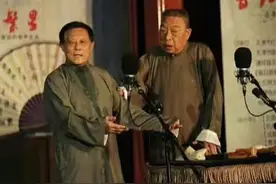 相声大师耿伯春去世！德云社演员到场送别，最后表演曝光精神矍铄图片