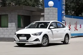 花11万买一台顶配版现代悦动是不是傻？看完你就懂了图片