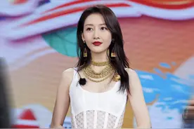王鸥的感情丑闻，从“夜光剧本”到“惯三”，惹人耻笑图片