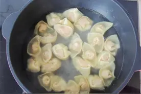 云吞要煮几分钟才熟？原来还有这么多讲究，做对个个漂亮又好吃图片