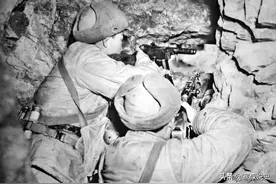 亲兄弟失散18年，朝鲜战场意外相认，一个多月后双双牺牲在上甘岭图片