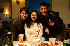 赵丽颖演绎“钢铁直女”——《风吹半夏》3月新闻综合频道播出图片