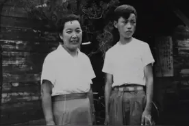 1945年，东北农妇孙振琴收养了一个日本男婴，男婴长大后跨国寻亲图片
