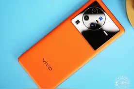 在手机行业越来越“卷”的今天 双芯会成为旗舰机标配吗？图片