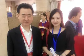 王健林专属女秘书：中专毕业，年薪七位数，王健林为何会选择她？图片