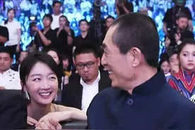 事实证明，隔了30年，戛纳红毯，周冬雨居然成了内娱唯一的救星图片