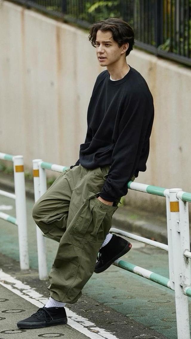 "上班族"男士穿搭杜绝繁琐,这几类搭配简约时尚,值得借鉴