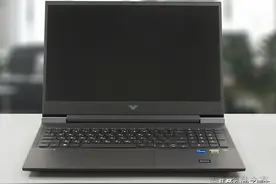 惠普光影精灵 7 Victus 16 (16-d1000)拆机：双M.2 接口轻松加固态硬盘图片