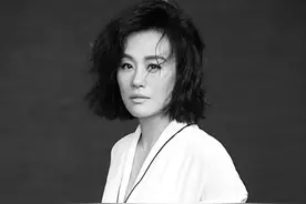 演员邬君梅的随性人生，和她生命中深爱的一个重要男人图片