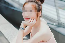 22岁拜金女子相亲，得知男子家有大别墅，一秒变脸倒追男士图片