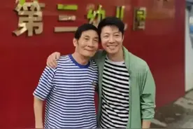 撒贝宁79岁父亲罕见曝光，与子女共用一张脸，老伴10年前突然去世图片