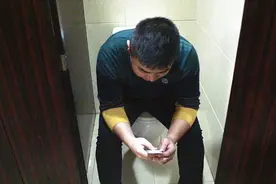 大便有3个特点，说明身体很健康，想要排便健康顺畅，教您2招图片