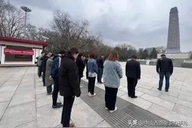 【我们的节日】 公园东路社区开展移风易俗文明祭祀活动图片