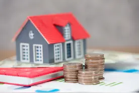 购房者一次性付清和向银行贷款三十年买房，差别有多大？哪个更好图片