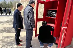 兰州市民政局督导检查“五一”节前社会事务领域民政服务机构安全生产工作图片